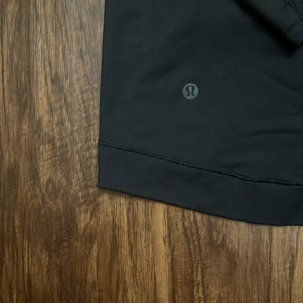 EUC Lululemon Coast Easy Wrap Zip Front Jacket Black 4
